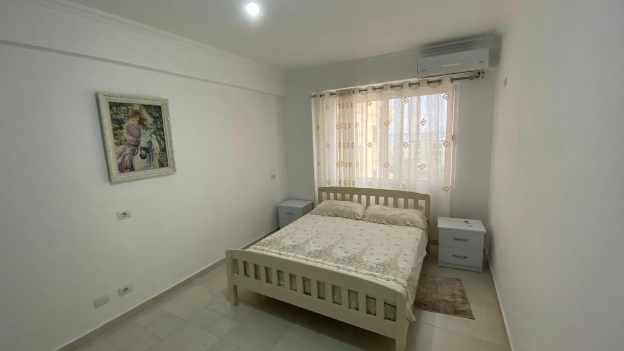 Adriatik Apartment ดูร์เรส ภายนอก รูปภาพ