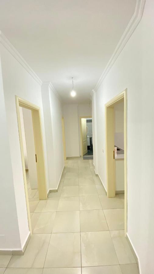 Adriatik Apartment ดูร์เรส ภายนอก รูปภาพ