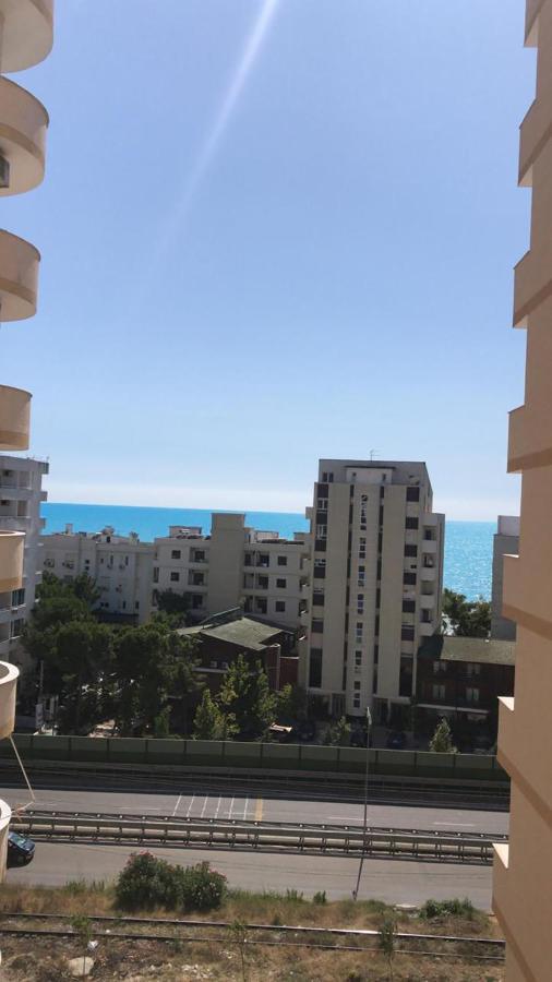 Adriatik Apartment ดูร์เรส ภายนอก รูปภาพ