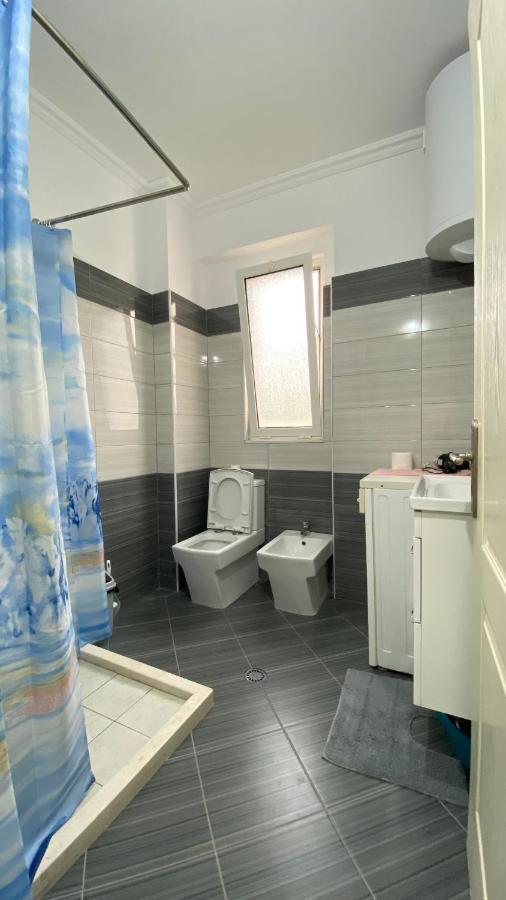 Adriatik Apartment ดูร์เรส ภายนอก รูปภาพ