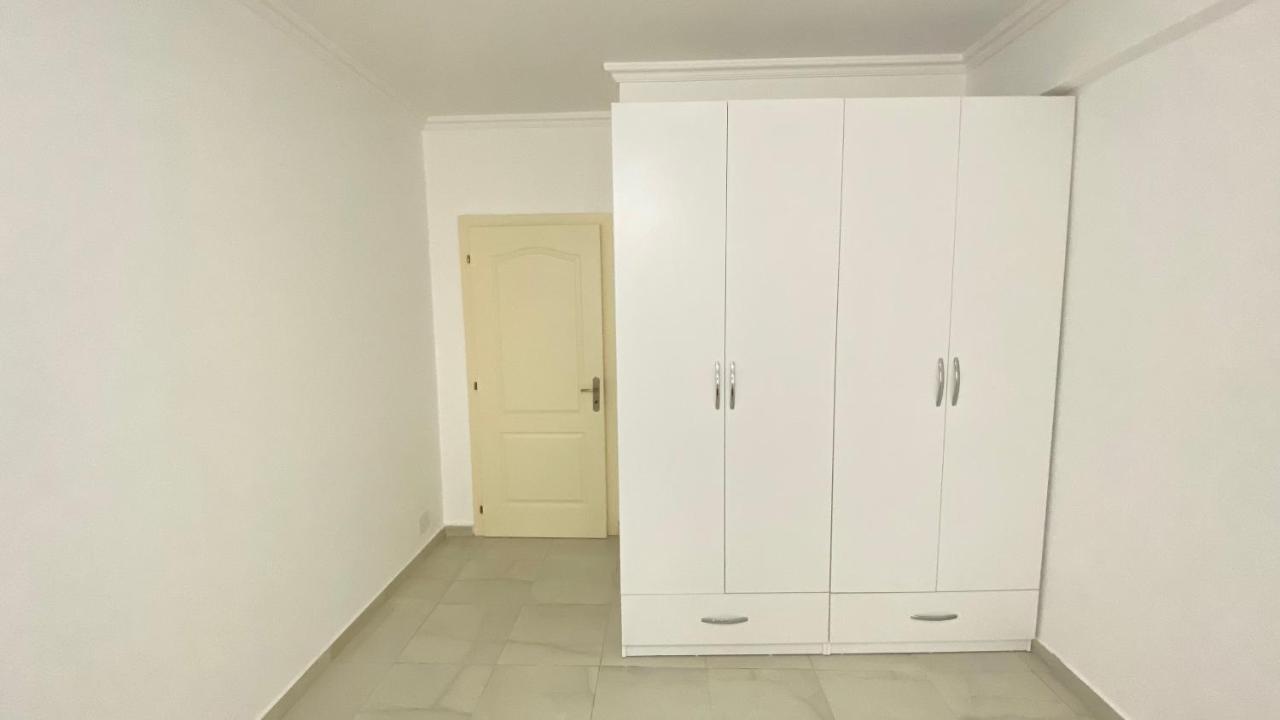 Adriatik Apartment ดูร์เรส ภายนอก รูปภาพ